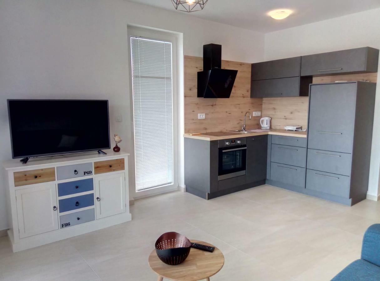 Lorena Đảo Đảo Cres Ngoại thất bức ảnh