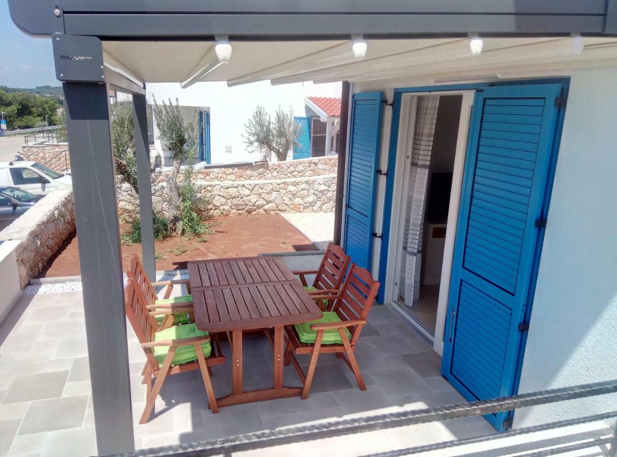 Lorena Đảo Đảo Cres Ngoại thất bức ảnh